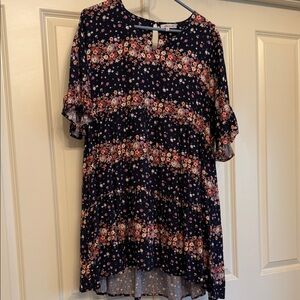 White Birch Navy Floral Blouse